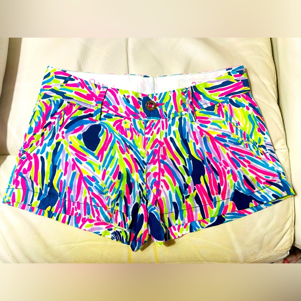 LILLY PULITZER The Walsh Short SZ 2. WAAAAAY CUTE!!